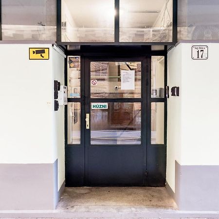 Lavender Apartment Budapest Luaran gambar